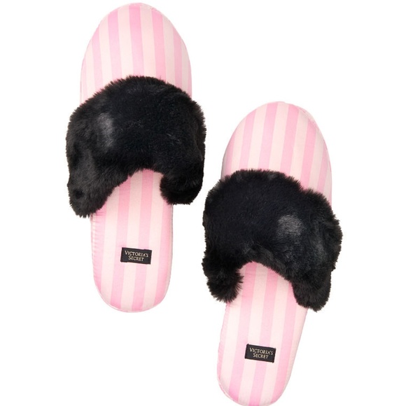 Victoria's Secret Slippers L 9/10 - Picture 3 of 3